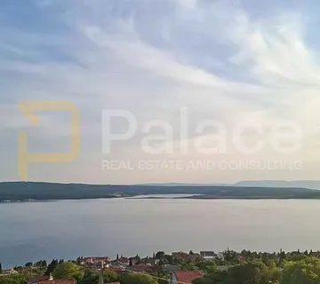 Renoviran stan u Dramlju s terasom i pogledom na more, 40m2 - cover
