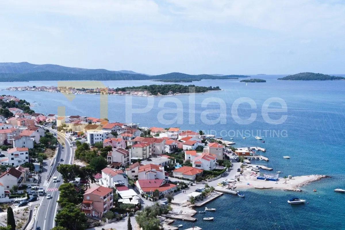 Građevinsko zemljište 120m od mora, Brodarica - cover