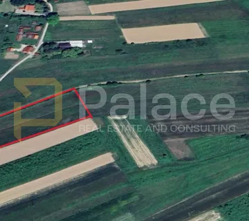 *PRILIKA* ZAGREB - HREBINEC : GRAĐEVINSKO ZEMLJIŠTE 7798 m2 - cover