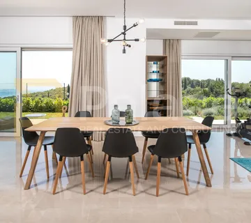 Villa u Orašcu, Dubrovnik - cover