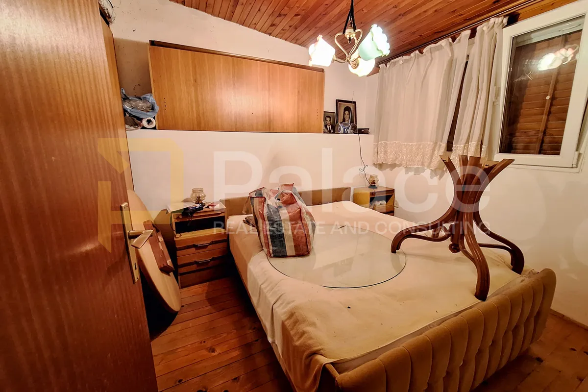 Kuća za renovaciju s tri jedinice i dvorištem - centar Splita - cover