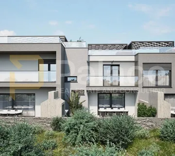 Triplex vila 2 u Vodicama - Vodice