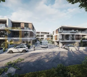 Penthouse 118 m² – Vallelunga, 3 sobe , 2 terase, 2 parkinga - Pula