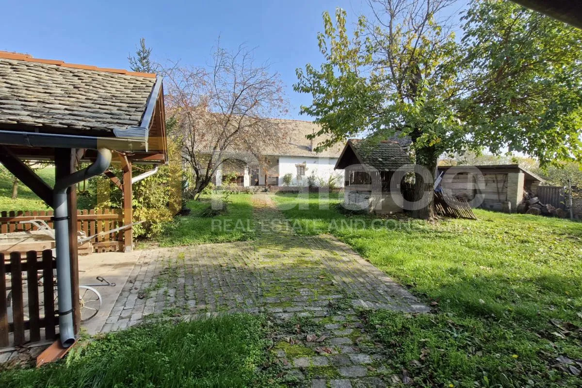 Ekskluzivna lokacija za seoski turizam, Erdut 1908 m2 - cover
