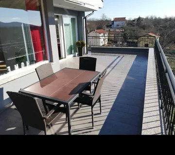 Luksuzan stan 125m2 s velikom terasom, Brešca, Matulji - cover