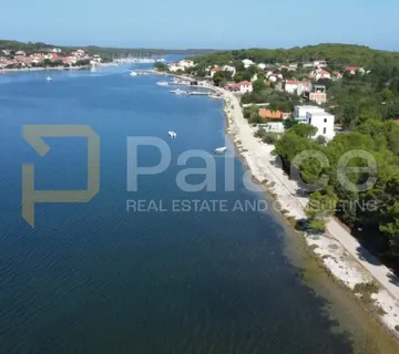 Građevinsko zemljište 4374 m² – Veli Rat, Dugi otok - Veli Rat, Sali