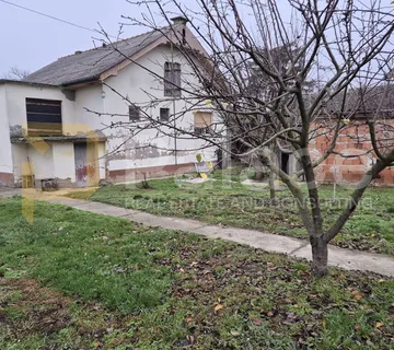 Prilika _Kuća s velikim zemljištem u Popovcu - Povoljno! - cover
