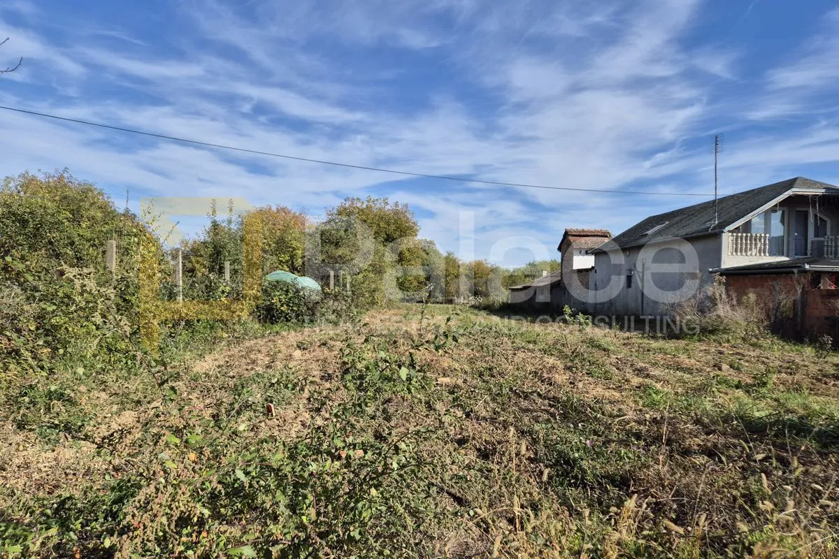 Građevinsko zemljište 1.984m2, Satnica - PRILIKA! - cover