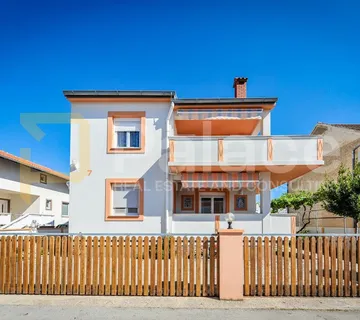 Prodaje se predivna apartmanska kuća u Ninu - cover