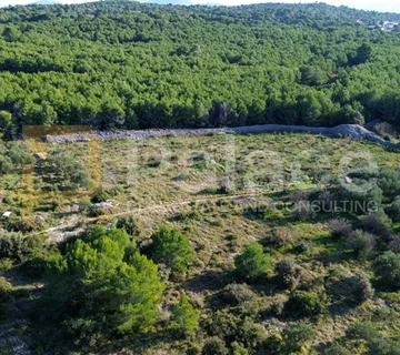 Građevinsko zemljište na odličnoj lokaciji za investicije - Brodarica - Brodarica, Šibenik