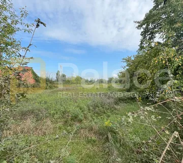 8.293m² građevinskog zemljišta s pristupom i infrastrukturom – Žitnjak - cover