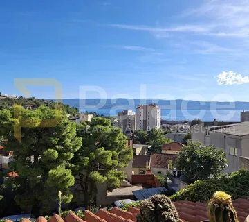 Trosoban stan s pogledom na more, 95m2 + 31m2 terasa, Dugi Rat - cover