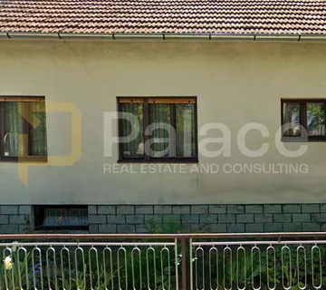 Centar Velike Gorice kuća na parceli od 828m2 s velikim potencijalom - cover