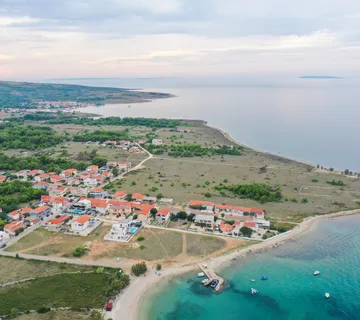Luksuzna, novoizgrađena Villa na Viru - cover