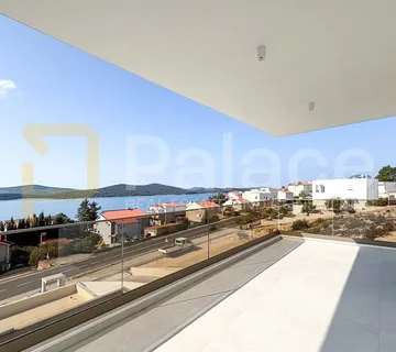 Nova luksuzna vila s grijanim bazenom i pogledom,70 m od mora,Žaborić - cover