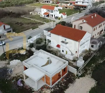 Grbe: Prodaja samostojeće kuće - cover