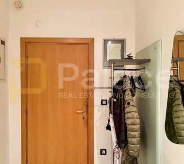 Višenamjenski stan/ured 84 m² + studio s posebnim ulazom, Dubrovnik - cover