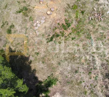 Zemljište s ishođenom građevinskom dozvolom – Konjsko - Konjsko, Klis
