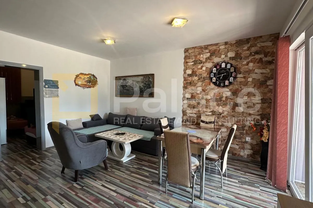 Potpuno namješten apartman Vir 61m2 - cover