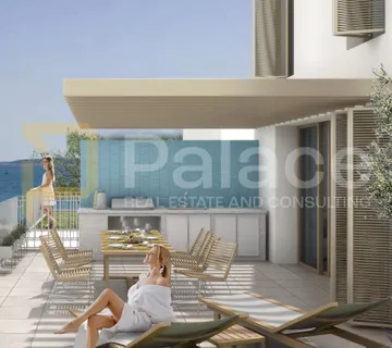 Dvoetažni stan u ekskluzivnom stambenom kompleksu na samoj plaži: 85m2 - Šibenik