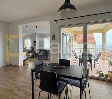 Stan na Pločama 103 m² s tavanom 53 m² i pogledom na more | Dubrovnik - cover