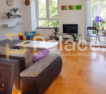 Opatija – 2S+DB stan s parkingom za dugoročni najam, 1.200 €