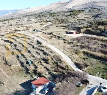 Na prodaju poljoprivredno zemljište na otoku Pagu - cover