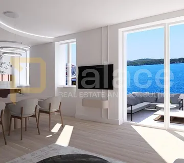 Luksuzni opremljen stan na jedinstvenoj lokaciji u Šibeniku sa spektakularnim pogledom na grad 129m2