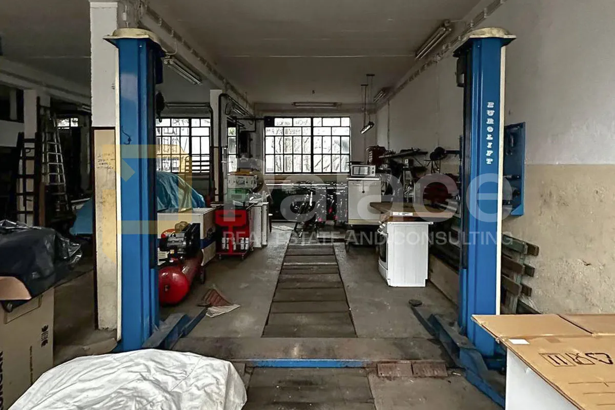 Automehaničarska radionica 160m² s kompletnom opremom - centar Delnica - cover