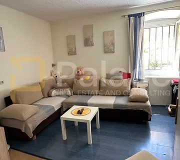 Varoš: dvosoban stan 46 m² s velikim investicijskim potencijalom - cover