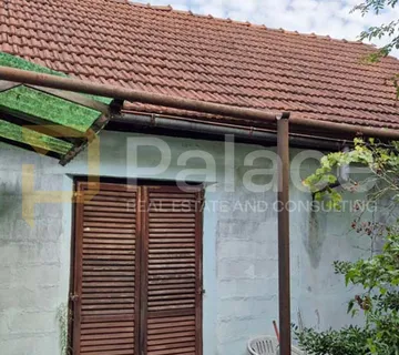 Zagreb-Sesvete kuća 284m2 s okućnicom od 2800m2 atraktivna lokacija - cover