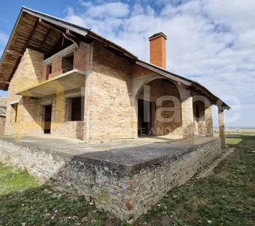 Roh - Bau samostojeća kuća, Grabovac, 144 m2 - cover