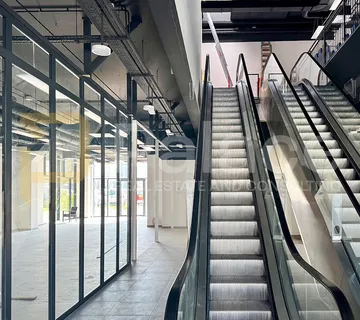 Poslovni prostor 120 m² - prizemlje, moderna zgrada, Župa - cover