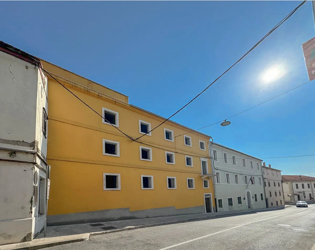 Kuća u centru Drniša, 235 m2 - cover
