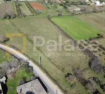 Gornje Raštane : Građevinsko zemljište u mirnom dijelu mjesta 791 m2 - Gornje Raštane, Sveti Filip i Jakov
