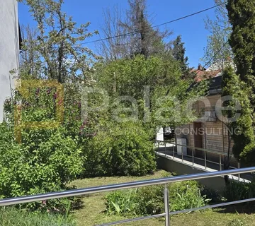 Stambeno-poslovni kompleks s gospodarskim objektom – Delnice, centar - cover