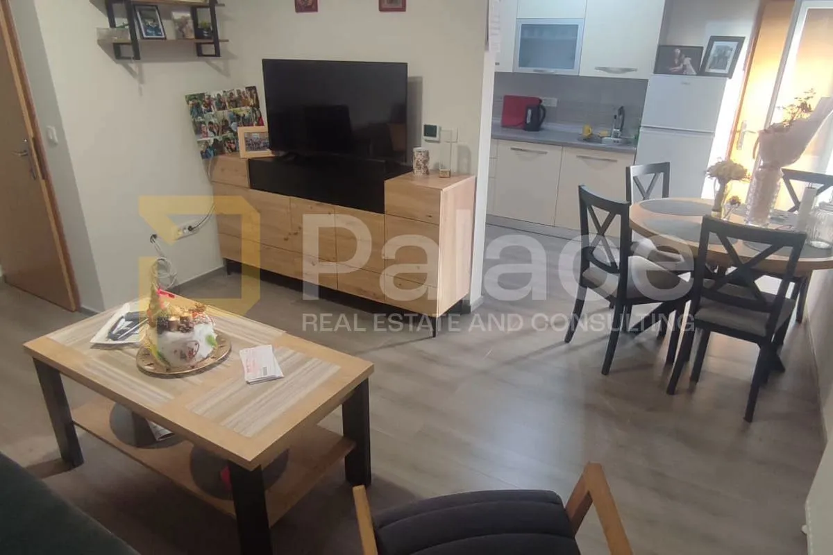 Urije, stan 53 m² – 3. kat, kompletno renoviran - cover