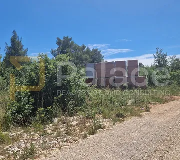 Građevinsko zemljište idealne površine i oblika uz put, Bilice, 503 m2 - Stubalj, Bilice