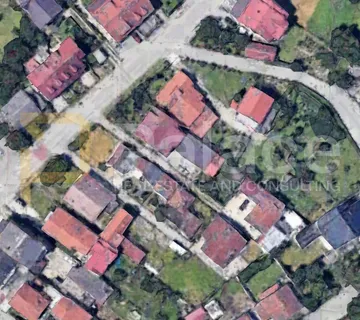 *PRILIKA* Zagreb - Sopnica: Građevinsko zemljište sa svim priključcima - cover