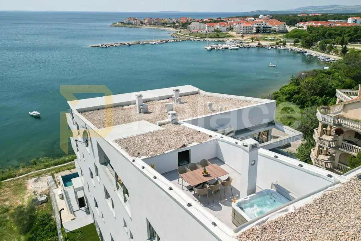 POVLJANA : Stan s panoramskim pogledom na more, 78 m2 - cover