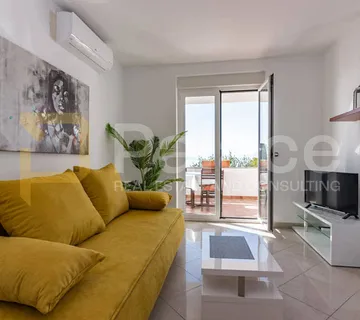 Najam! Udoban stan s pogledom na more u Kostreni, 55 m² - cover