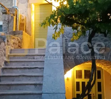 Autohtona kamena kuća u srcu Velog Iža – 70 m od mora, 230.000 € - Veli Iž, Zadar
