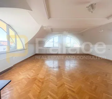 Dvoetažni stan 144 m², Gornja Dubrava – mogućnost 2 stambene jedinice - Zagreb