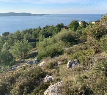Građevinsko zemljište na Hvaru, Zavala 1200 m² - cover