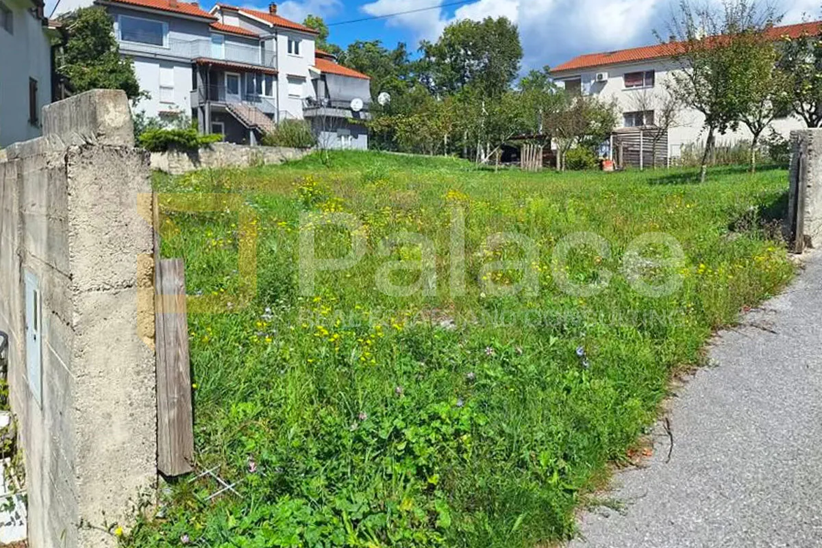 Građevinsko zemljište 694 m² – Brešca, mirna lokacija - cover