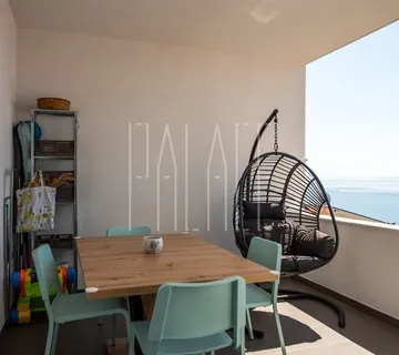 Novouređena kuća u blizini mora: Pisak 230m2 (prodaja) - cover