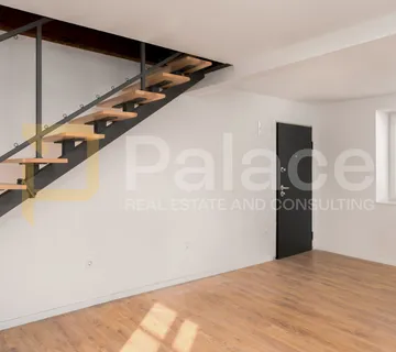 Šibenik: Novouređeni dvosobni stan u centru grada 57m2 - cover