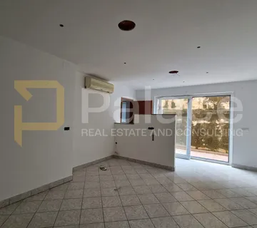 Funkcionalan stan u Njivicama na otoku Krku, 66,65 m² - cover