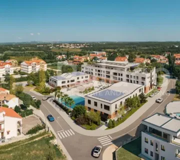 Stan 112 m² u Poreču, 3. kat, dvije sobe, natkrivena terasa 41 m²