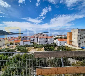 Stan na prvom katu novogradnje, Primošten, 52,30 m2
